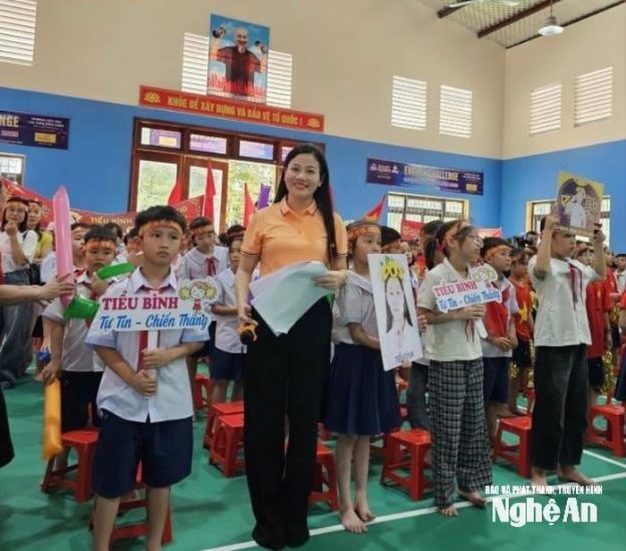 Ekip đang tích cực chuẩn bị tại các điểm cầu Chung kết.