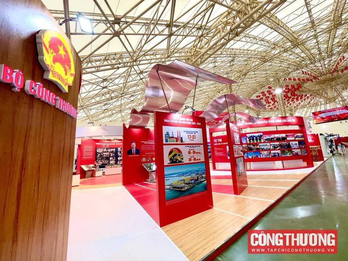 Triển lãm 80 năm Ngành Công Thương lớn mạnh cùng đất nước được tổ chức trong khuôn khổ Triển lãm thành tựu kinh tế - xã hội nhân dịp Kỷ niệm 80 năm ngày Quốc khánh