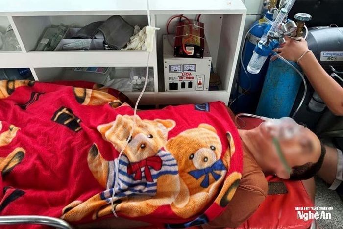 Ngày 26/8, Hà Tĩnh có 2 người nhập viện cấp cứu do ngạt khí khi dùng máy phát điện. Nguồn ảnh: Báo Hà Tĩnh