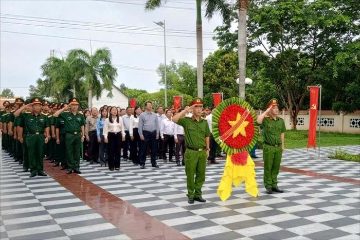 Không khí trang nghiêm tại lễ tưởng niệm