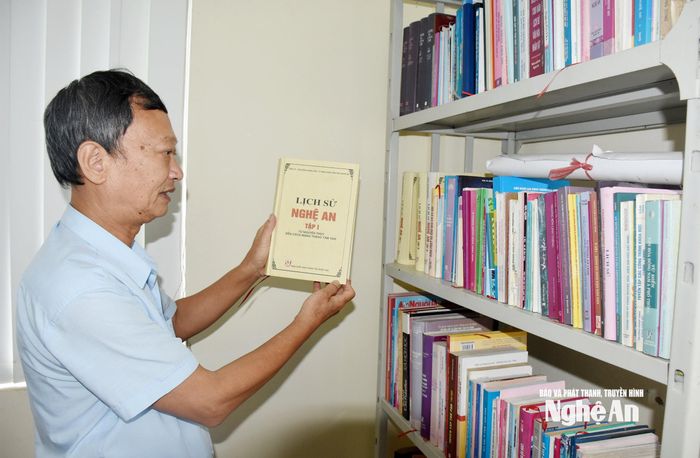 Ông Nguyễn Quốc Hồng - Chủ tịch Hội Khoa học Lịch sử Nghệ An. Ảnh: Công Kiên
