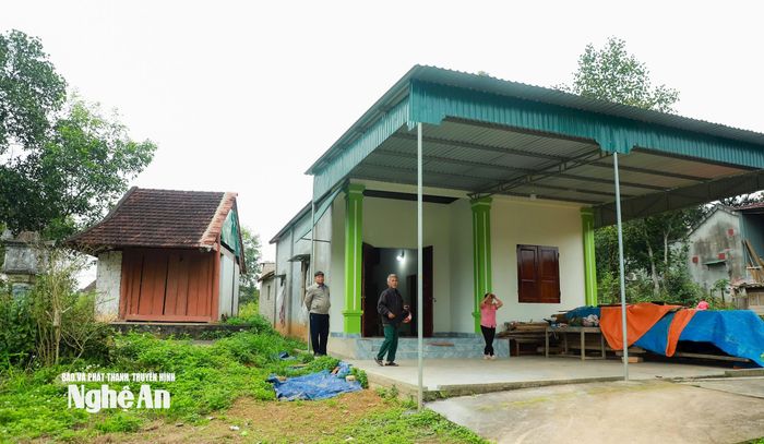 Ngôi nhà mới của chị Nguyễn Thị Hà tại xã Tân Kỳ là kết quả trực tiếp của chương trình xóa nhà tạm, dột nát do tỉnh Nghệ An triển khai. Ảnh: Thành Duy