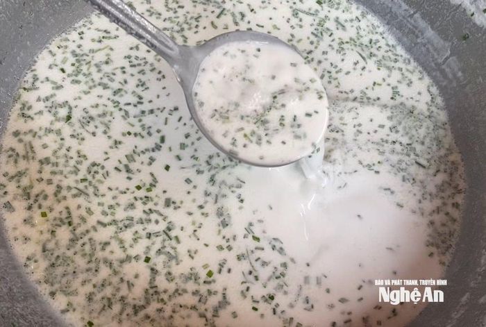 Nguyên liệu để làm bánh mướt chợ Gám. Ảnh: Văn Trường
