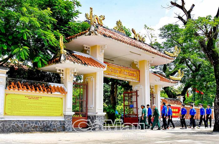 Ngày 4/8/1992, đình Tân Hưng được xếp hạng Di tích Lịch sử - Văn hóa Quốc gia.