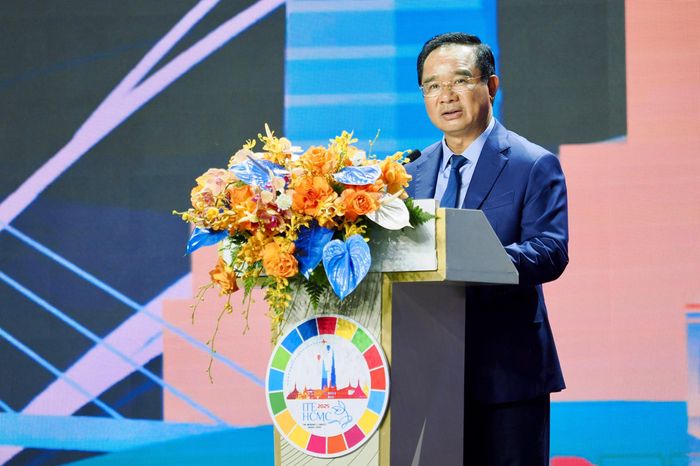  Chủ tịch UBND TPHCM Nguyễn Văn Được phát biểu tại chương trình. Ảnh: HOÀNG HÙNG 