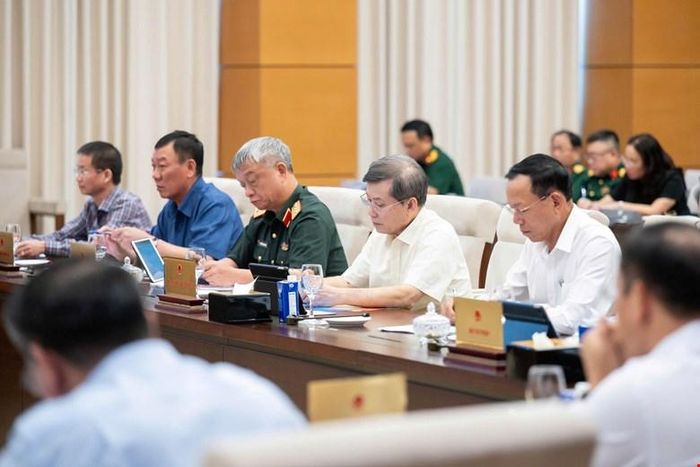  Lãnh đạo các cơ quan tư pháp dự họp 