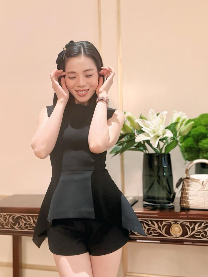 Cô từng nhiều lần tự hào chia sẻ làn da mộc của mình chính là “tài sản” quý giá sau giọng hát.