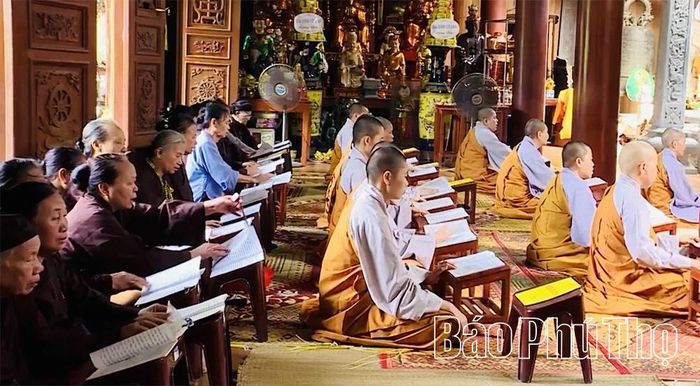 Mọi người đến chùa để được nghe giảng về đạo hiếu, về kinh Phật, để tâm hồn được thanh tịnh và hướng thiện