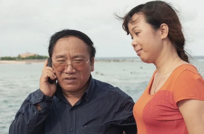 Hai người gọi tôi là “thầy”: Nhà thơ Trần Đăng Khoa và Nguyễn Thúy Quỳnh ở Trường Sa, năm 2012