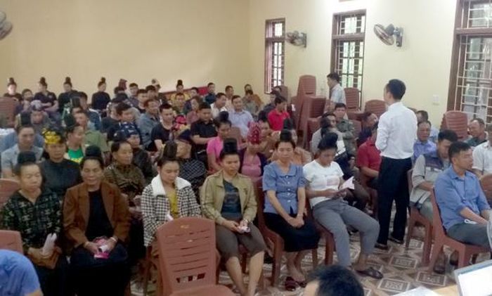 Rất đông người dân đến tham gia nghe tuyên truyền pháp luật về TGPL.