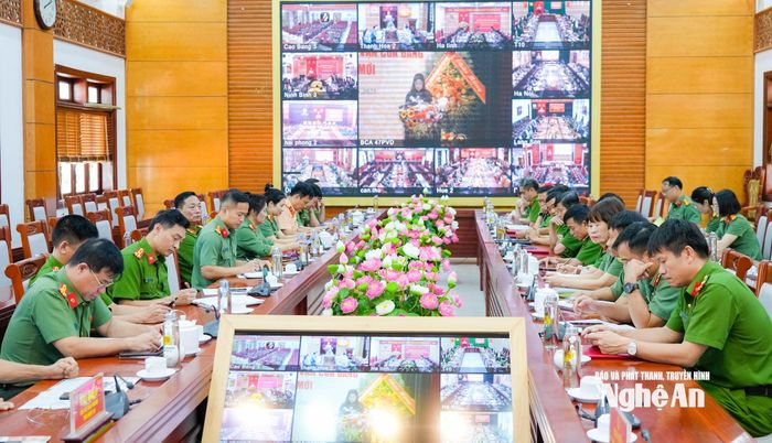 Hội thảo được trực tuyến tới 34 điểm cầu tại Công an các tỉnh, thành phố trực thuộc Trung ương với sự tham dự của trên 3 nghìn đại biểu. Ảnh: TL