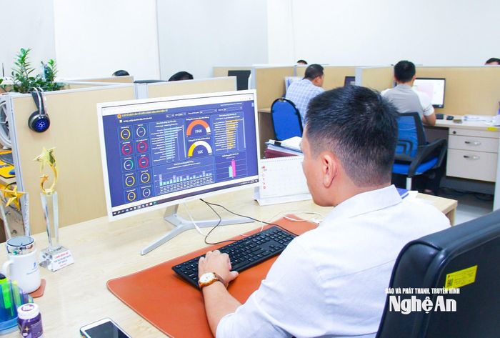 Đổi mới sáng tạo, chuyển đổi số đang được các cấp ủy Đảng ở Nghệ An xác định là một trong các khâu đột phá quan trọng trong nhiệm kỳ 2025 - 2030. Ảnh: Mai Hoa
