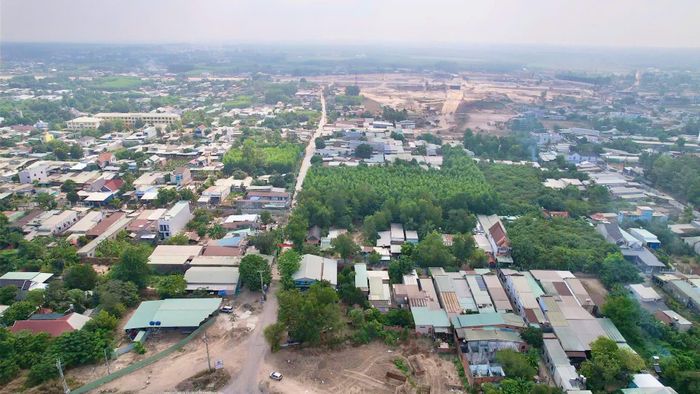 Đồng Nai quan tâm đầu tư nhiều đường kết nối đến sân bay Long Thành.