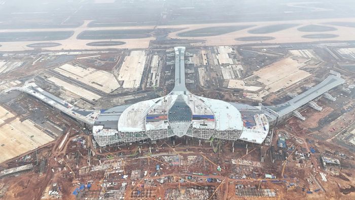 Hiện nay sân bay Long Thành đang tăng tốc thi công để về đích vào 19/12 tới, nhằm kịp khai thác thương mại vào nửa đầu năm 2026.