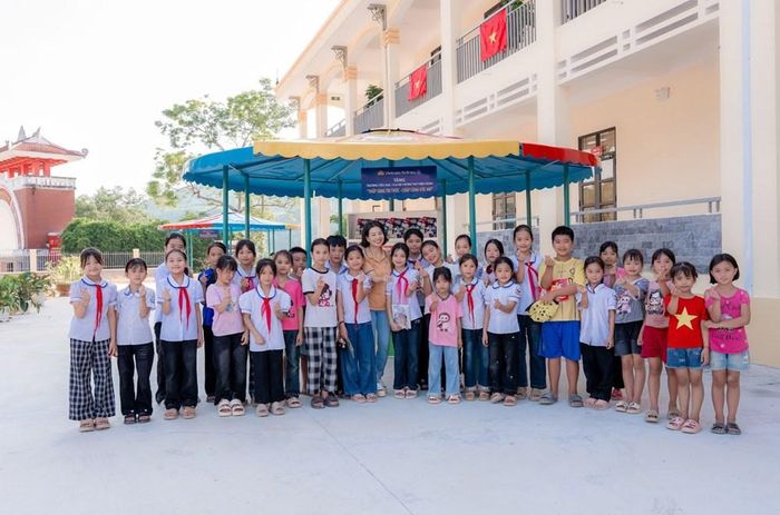 Thư viện thiên nhiên ngoài trời tại Trường Tiểu học 19-8, Tuyên Quang, điểm nhấn trong mô hình thư viện tích hợp năm 2025