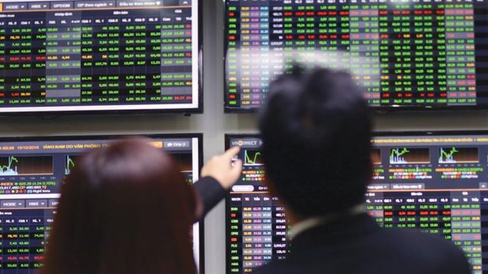 Hôm nay (12/9), VN-Index tăng 9,51 điểm, lên 1.667,26 điểm với 252 mã cổ phiếu đi lên. Ảnh minh họa: SRT.