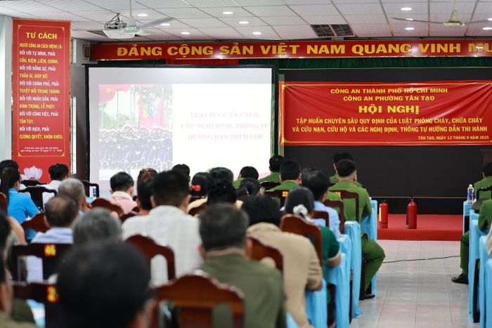 Quang cảnh buổi tập huấn do CAP.Tân Tạo tổ chức