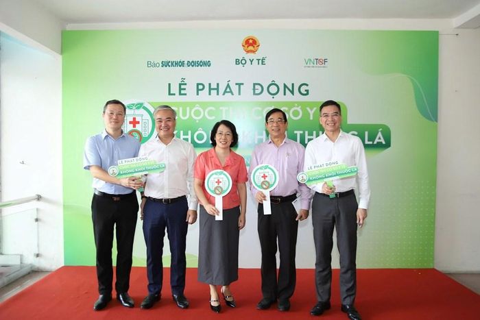 Các đại biểu tại Lễ phát động