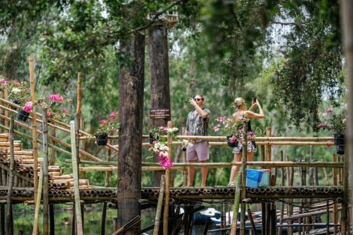 Lời mời gọi của mùa – và một lần ta lắng nghe.
