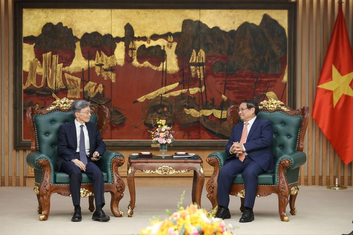 Phó Tổng Giám đốc IMF Kenji Okamura cho biết, ông vẫn theo dõi sát sao những thành công ấn tượng của Việt Nam.