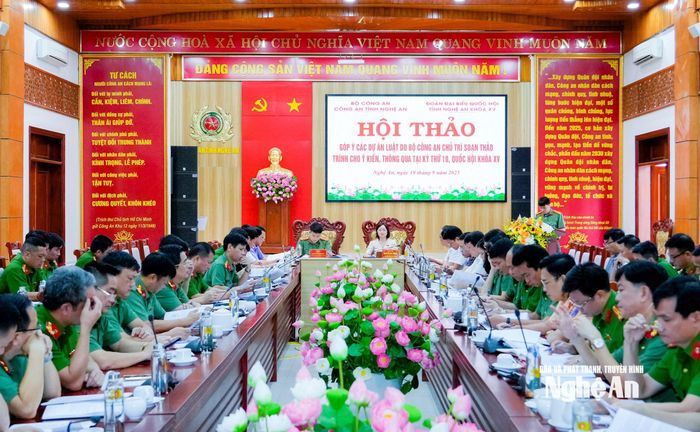 Hội thảo góp ý các dự án luật do Bộ Công an chủ trì soạn thảo trình Quốc hội khóa XV. Ảnh: Phạm Bằng