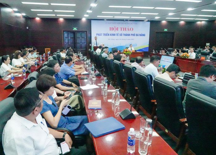  Hội thảo có sự tham dự của diễn giả đến từ trường đại học, doanh nghiệp. Ảnh: XUÂN QUỲNH 