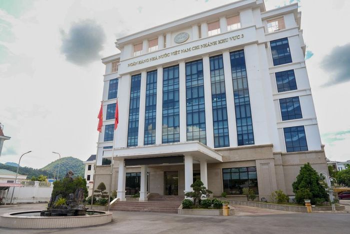 Khu vực 3 gồm Sơn La, Điện Biên, Lai Châu, trụ sở đặt tại Sơn La - trung tâm vùng Tây Bắc