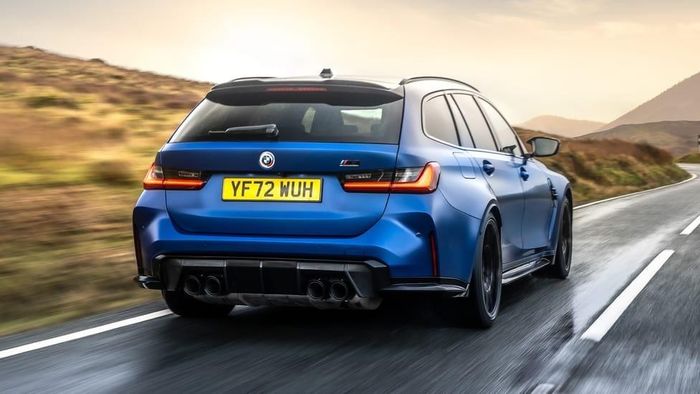 BMW M3 Touring dự kiến được bán với 3 phiên bản. Ảnh: Top Gear.