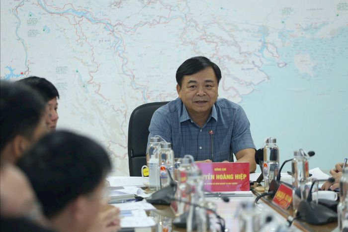 Thứ trưởng Bộ Nông nghiệp và Môi trường Nguyễn Hoàng Hiệp