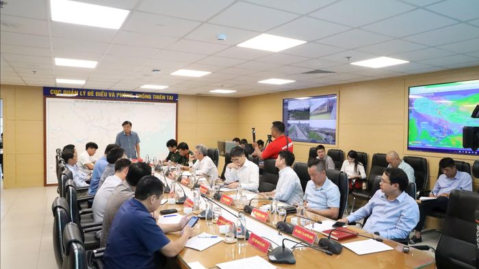 Chiều 26/9, cuộc họp khẩn nhằm triển khai các biện pháp ứng phó với bão Bualoi – cơn bão số 10 trong năm 2025 đã diễn ra tại Bộ Nông nghiệp và Môi trường.