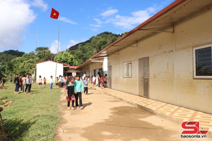 Điểm trường tiểu học bản Kéo Ca. 