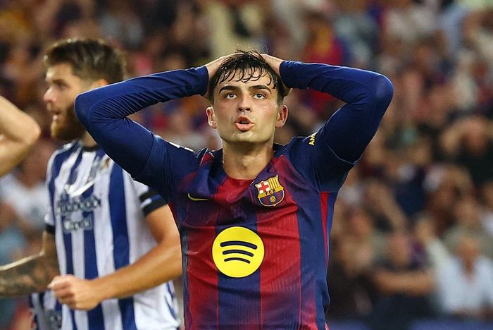  Pedri có vai trò quan trọng ở Barcelona. Ảnh: Reuters. 