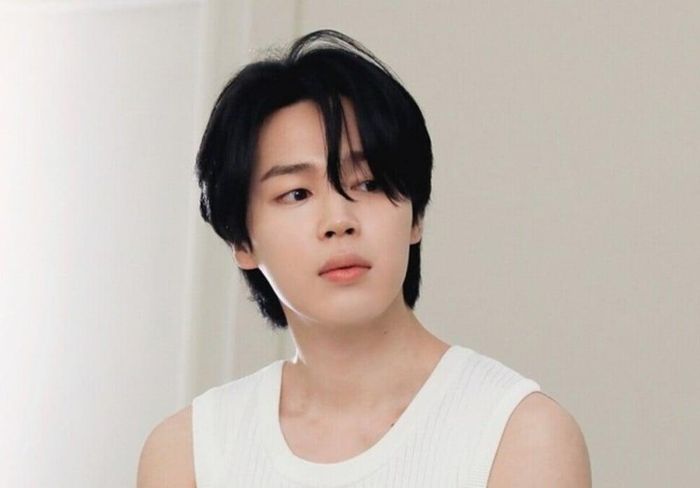 Năm 2025, gia đình Jimin đã làm nên lịch sử khi trở thành gia đình ba thành viên đầu tiên gia nhập Green Noble Club. Ảnh: Allkpop