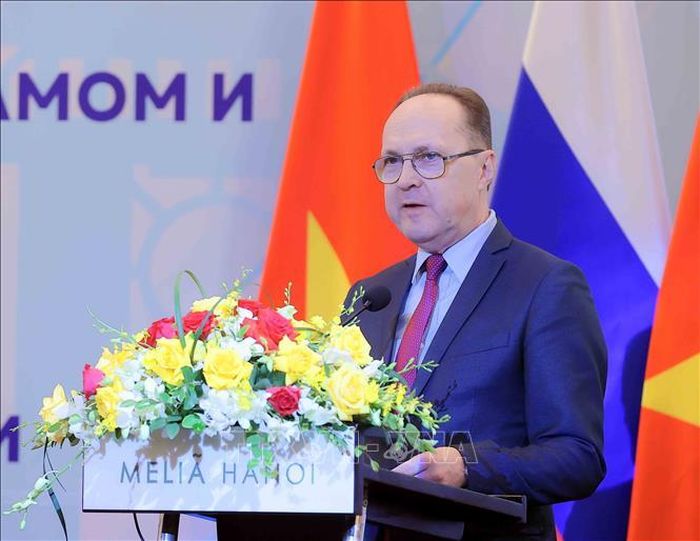 Đại sứ Đặc mệnh toàn quyền Liên bang Nga tại Việt Nam Gennady Stepanovich Bezdetko phát biểu. Ảnh: An Đăng/TTXVN