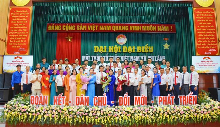 Ủy ban MTTQ xã Chi Lăng nhiệm kỳ 2025-2030 ra mắt Đại hội.