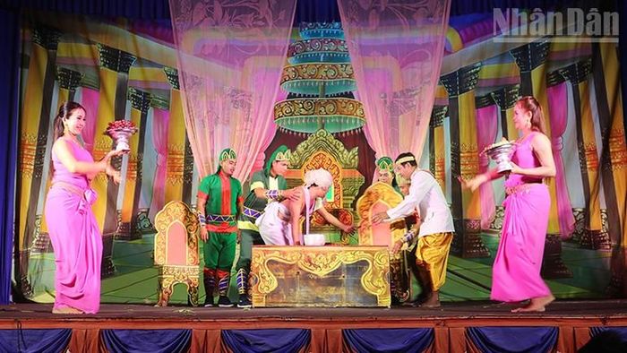  Sân khấu Dù kê của đồng bào Khmer Nam Bộ, di sản văn hóa phi vật thể cấp quốc gia. 