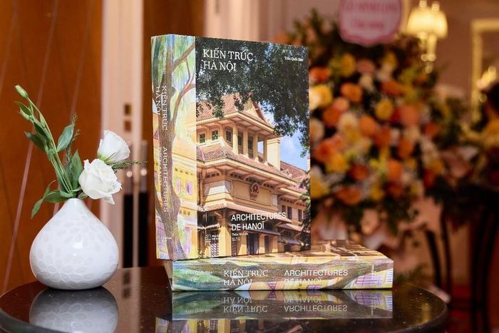 Cuốn sách "Kiến trúc Hà Nội – Giao thoa văn hóa Việt - Pháp"