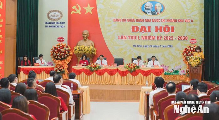 Đại hội Đảng bộ Ngân hàng Nhà nước khu vực 8. Ảnh: PV