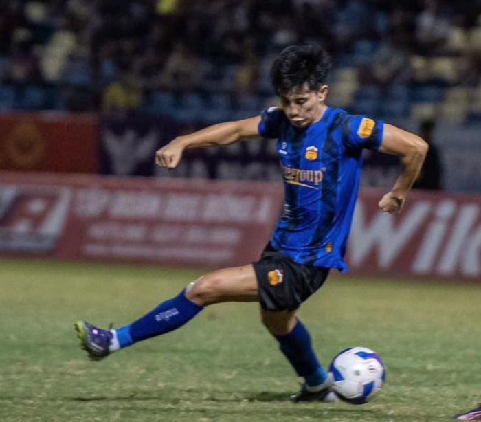Gia Bảo chưa thể có lần đầu vui trọn vẹn với HAGL ở V-League 2025/26. Ảnh: VPF