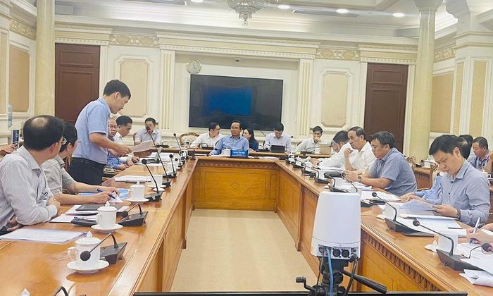 Ông Nguyễn Văn Được, Ủy viên BCH Trung ương đảng, Phó Bí thư Thành ủy, Chủ tịch UBND TP HCM đã có buổi làm việc với EVNNPT nhằm giải quyết các kiến nghị nhằm đảm bảo cung cấp điện giai đoạn 2026 - 2030 trên địa bàn TP HCM.