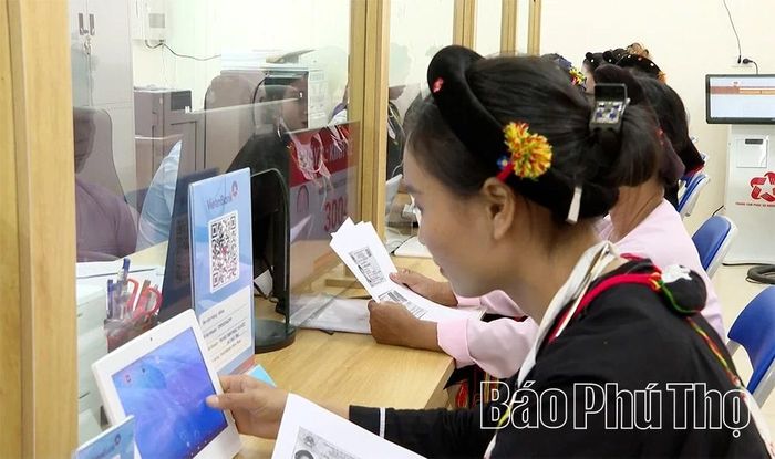 Với sự hỗ trợ của các tổ công nghệ số và Đoàn Thanh niên xã Đạo Trù, tỷ lệ hồ sơ trực tuyến đã đạt khoảng 94%.
