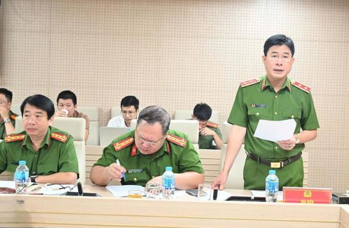 Trung tướng Nguyễn Tuấn Anh, Cục trưởng Cục Cảnh sát PCCC và CNCH báo cáo tóm tắt 2 đề án.