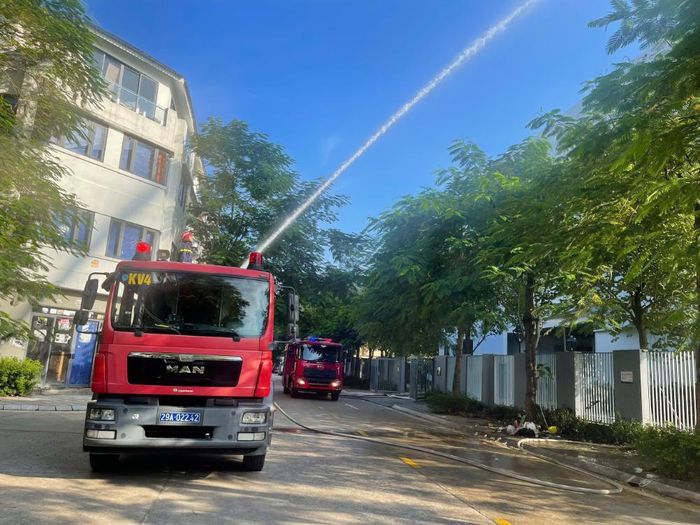 Lực lượng Cảnh sát PCCC và CNCH phối hợp tham gia thực tập phương án chữa cháy