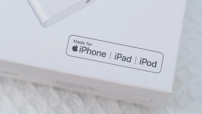 Người dùng nên chọn sản phẩm có chứng nhận Apple MFi để đảm bảo an toàn và ổn định.