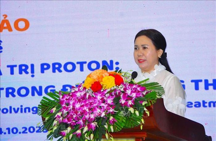 Bà Nguyễn Thị Hồng Nga, Chủ tịch Ủy ban MTTQ phường Ninh Kiều, thành phố Cần Thơ phát biểu tại sự kiện.
