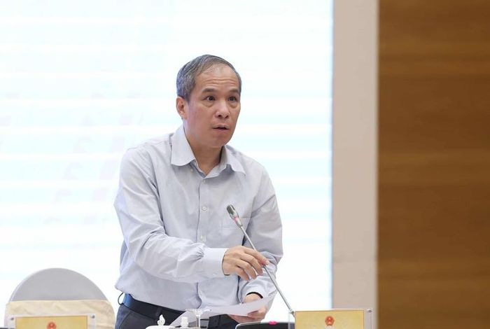 Phó Thống đốc Ngân hàng Nhà nước Việt Nam Đoàn Thái Sơn cung cấp thông tin về tăng trưởng tín dụng. Ảnh: VGP/NB