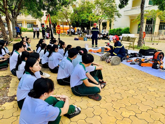 Giới thiệu các thiết bị PCCC và CNCH 