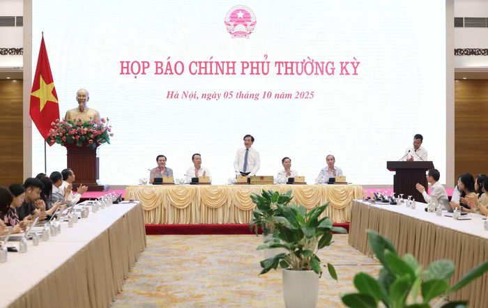 Họp báo Chính phủ thường kỳ tháng 9/2025