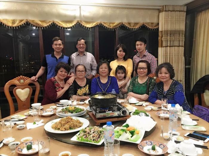 MC Danh Tùng trân trọng giá trị truyền thống và luôn yêu thương gia đình.