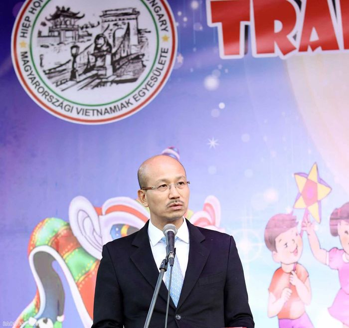 Đại sứ Bùi Lê Thái phát biểu tại chương trình.